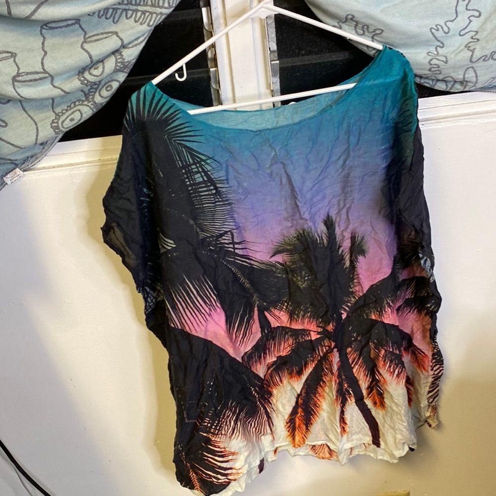 Women’s beach cover up